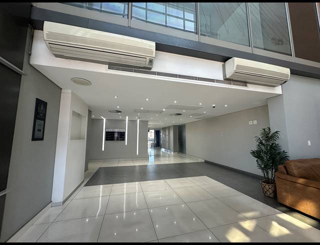 422M² OFFICE TO LET IN CENTURION CENTRAL